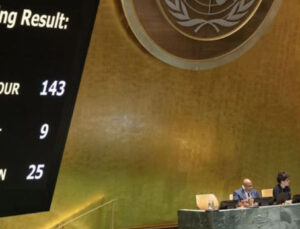 BM Genel Kurulu'nda alınan karar "gözlemci" statüsündeki Filistin'in haklarını genişletiyor