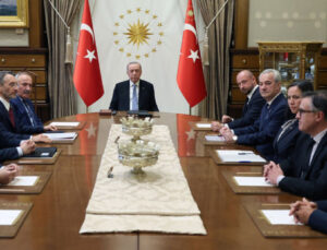 Cumhurbaşkanı Erdoğan'dan, Külliye'de diplomatik temaslar