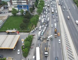 E-5’te işçi servisi devrildi: 13 yaralı