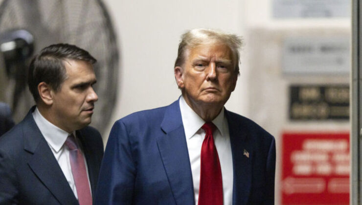 Eski ABD Başkanı Trump, polisin Columbia Üniversitesindeki Filistin'e destek gösterilerine müdahalesinden övgüyle söz etti