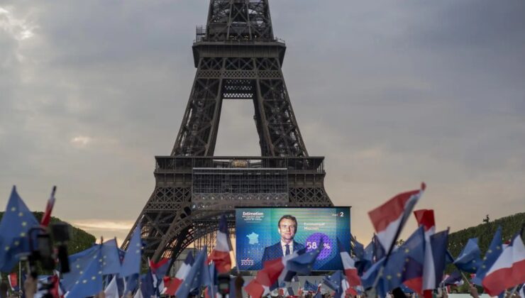 Fransa'da hükümet, "siyasal İslam’ın ülkedeki etkisine" ilişkin rapor hazırlanmasını istedi