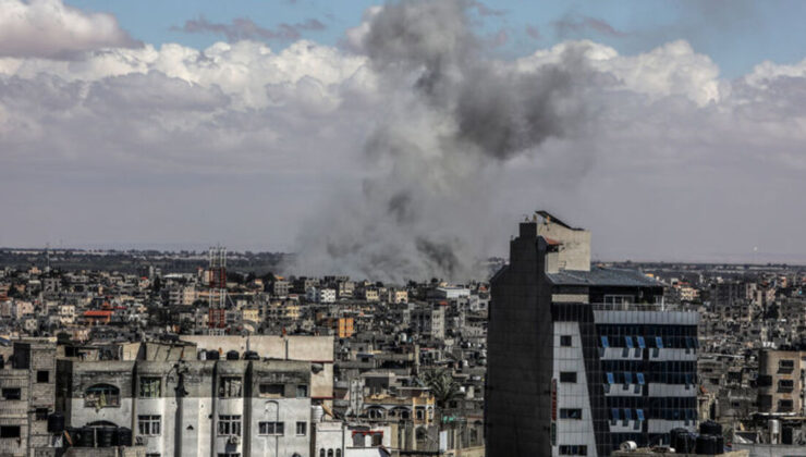 Gazze hükümeti: İsrail'in Refah'ı tahliye talebi soykırım politikasının devamı