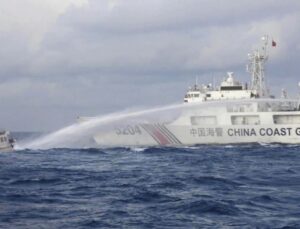 Güney Çin Denizi'ne dair gizli mutabakat iddiası: Çin, Filipinli komutanın ses kaydı olduğunu öne sürdü