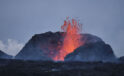 İzlanda'da yanardağ yine patladı: Son altı ayda beşinci!