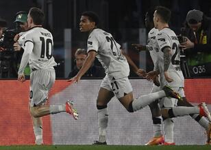 MAÇ ÖZETİ İZLE: Roma 0-2 Bayer Leverkusen