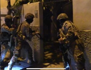 Mersin’de silah kaçakçılarına çifte operasyon
