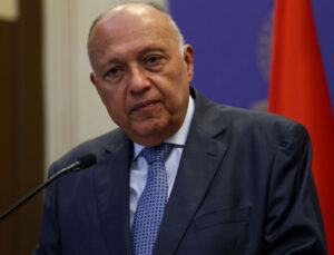 Mısır Dışişleri Bakanı: İsrail'in barışı reddetmesi tüm bölgeyi benzeri görülmemiş tehditlere sürükleyecek
