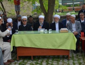 Muş’ta husumetli iki aile barıştı! Törene damga vuran anlar