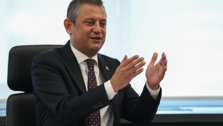 Özel’den Anneler Günü mesajı