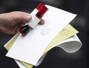 Pınarbaşı adayı Cumhur İttifakı lehine seçimden çekildi