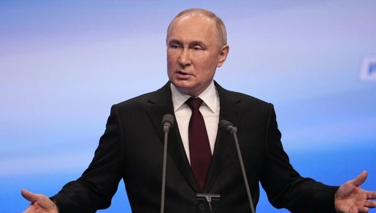 Rus lider Putin yemin etti, kritik mesajlar verdi