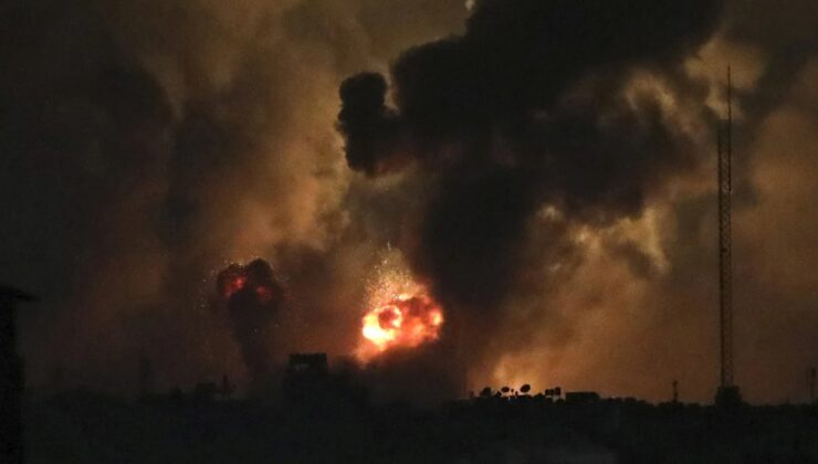 Son dakika haberi İsrail Refah'ta bildiğini okuyor