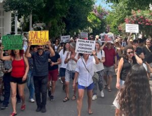 Adalar’da İETT’ye minibüs tepkisi!