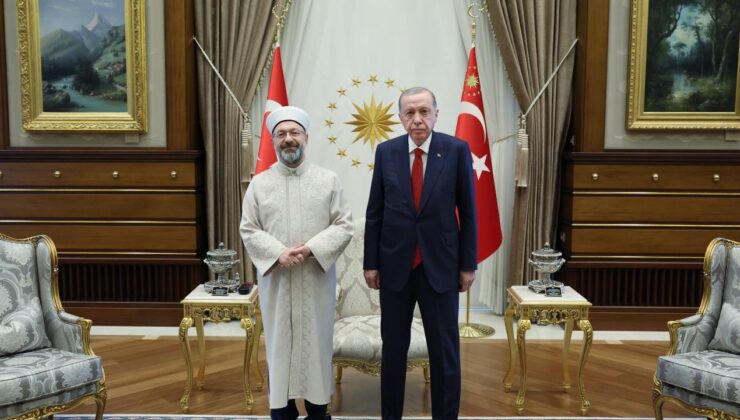 Cumhurbaşkanı Erdoğan Diyanet İşleri Başkanı Erbaş ile görüştü