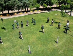 Gaziantep’te kurban yakalama timi bayrama hazırlanıyor