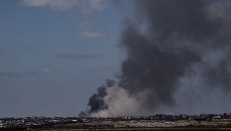 İsrail Gazze'de 2 mülteci kampını vurdu: 10 ölü | Dış Haberler