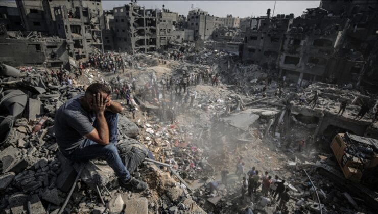 İsrail yerinden edilmiş Filistinlilerin çadırlarını bombaladı: 18 kişi öldü | Dış Haberler