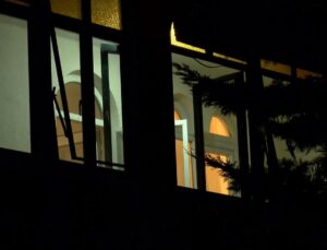 İstanbul’da maskeli kişiler apartman bastı: 1 ölü!