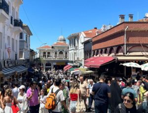 Kurban Bayramı’nın son gününde Adalar’a akın ettiler