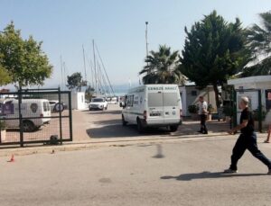 Mudanya’da denizde erkek cesedi bulundu