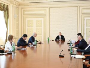TBMM Başkanı Kurtulmuş, Azerbaycan Cumhurbaşkanı Aliyev ile görüştü