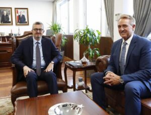 ABD Ankara Büyükelçisi Jeff Flake’ten Dışişleri Bakanlığı’na ziyaret!
