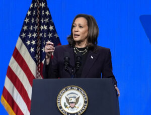 ABD'de seçim anketi: Kamala Harris ile Donald Trump arasındaki oy oranı farkı 1 puana düştü | Dış Haberler