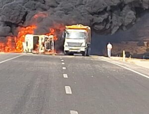 Adıyaman’da, devrilen tanker alev alev yandı