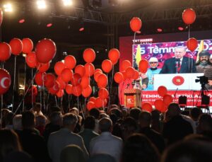Binlerce Konyalı 15 Temmuz’da Mevlana Meydanı’nda buluştu