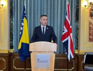 Boşnak lider Becirovic: Dünya, Srebrenitsa'daki soykırımdan ders almalı | Dış Haberler