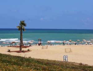 CHP’ye geçen kıyı belediyelerinde kadınlara özgü plajlar kapatılıyor