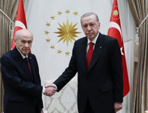 Cumhurbaşkanı Erdoğan, Bahçeli ve diğer siyasi parti liderlerini kabul etti