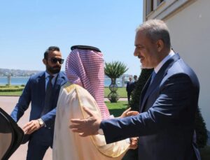 Dışişleri Bakanı Fidan, Suudi Arabistan Dışişleri Bakanı ile başbaşa görüştü