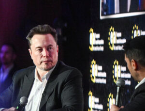 Elon Musk, Kamala Harris'in 'oynanmış' seçim reklamını paylaştı, tartışmalar başladı | Dış Haberler