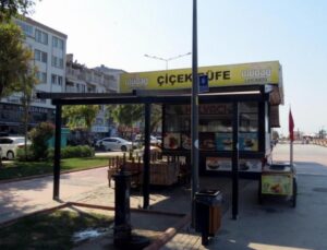 Hesaba itiraz eden müşteri büfe sahibini bıçakla öldürdü