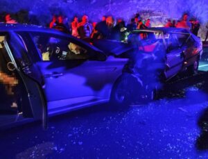 Isparta’da feci kaza: Kafa kafaya çarpıştılar! Ölüler ve yaralılar var