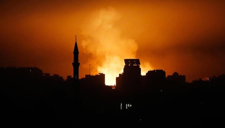 İsrail, Filistinlilerin sığındığı okulu vurdu: 25 kişi öldü, 53 kişi yaralandı | Dış Haberler