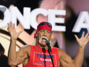 Kongrede Hulk Hogan şovu! "Dünya Donald Trump'ın gerçek bir Amerikan kahramanı olduğunu bilmeli" | Dış Haberler