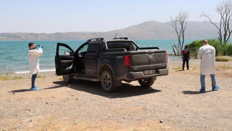 Korkunç olay: Araç içerisinde 2 kişi ölü bulundu