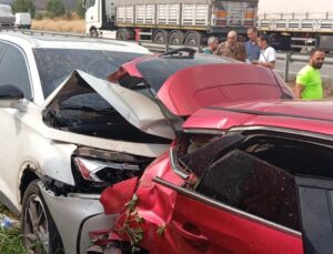 Mersin’de feci kaza: 1 kişi öldü, 5 kişi yaralandı