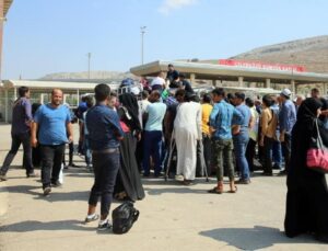 Normalleşme adımları sonrası 100 bin Suriyeli ülkesine geri döndü