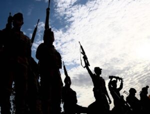 Pakistan, terör örgütü El Kaide elebaşlarından Eminül Hak'ın yakalandığını duyurdu | Dış Haberler