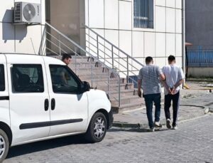 Tercih işlemleri sırasında okul müdür yardımcısına bıçaklı saldırı