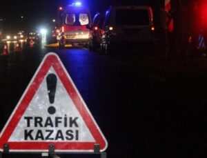 TIR’ın altında kalan tarım aracı sürücüsü feci şekilde hayatını kaybetti