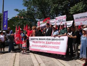 Vatan Partisinden İsrail’in Ankara Büyükelçiliği önünde protesto