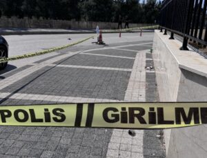 Yalova Adliyesi önünde silahlı kavga: 2 kişi yaralandı