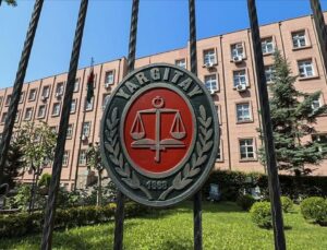 Yargıtay’dan internet bağımlısı eşlere kötü haber