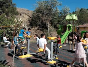 Bakan Kurum Amasyalı çocukların ‘park’ hayallerini 5 günde gerçekleştirdi