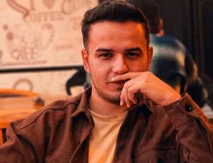 Bilgisayarını tamir ederken canından oldu