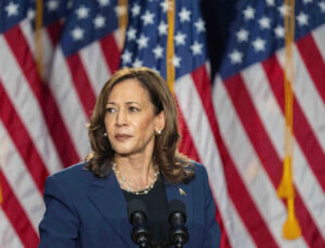 Kamala Harris'ten etnik kökeniyle ilgili yorumda bulunan Donald Trump'a yanıt: "Bölücülük ve saygısızlık" | Dış Haberler
